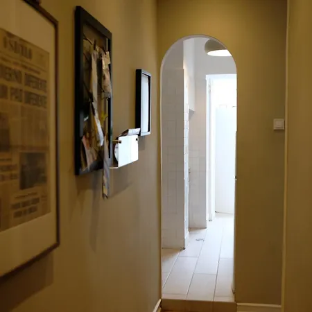 Portugal Here I - Herois De Quionga